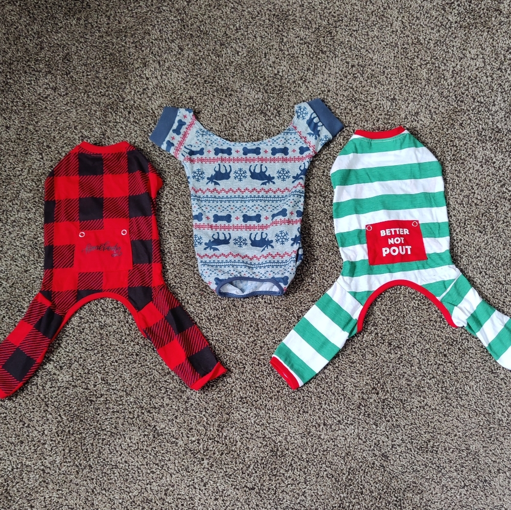 Holiday Dog Pajamas 🎄